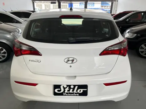 HYUNDAI HB 20 Hatch 1.0 12V 4P FLEX UNIQUE, Foto 5 HYUNDAI HB 20 Hatch 1.0 12V 4P FLEX UNIQUE, Foto 5
