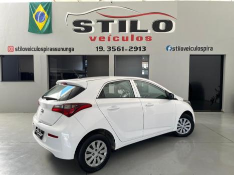 HYUNDAI HB 20 Hatch 1.0 12V 4P FLEX UNIQUE, Foto 4