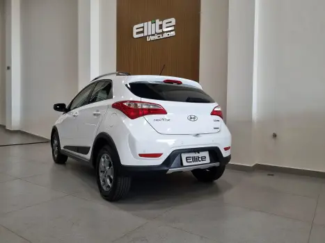 HYUNDAI HB 20 Hatch X 1.6 16V 4P STYLE FLEX AUTOM�TICO, Foto 2