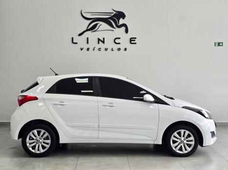 HYUNDAI HB 20 Hatch 1.6 16V 4P COMFORT FLEX AUTOM�TICO, Foto 4