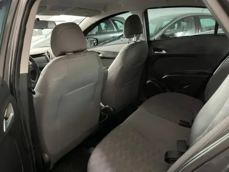 HYUNDAI HB 20 Sedan 1.6 16V 4P FLEX COMFORT AUTOM�TICO, Foto 16