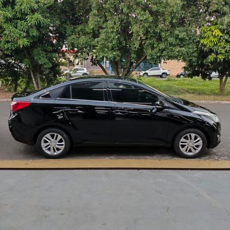 HYUNDAI HB 20 Sedan 1.6 16V 4P FLEX PREMIUM AUTOM�TICO, Foto 4