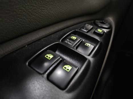 HYUNDAI Tucson 2.7 V6 4P GLS 4WD AUTOM�TICO, Foto 9