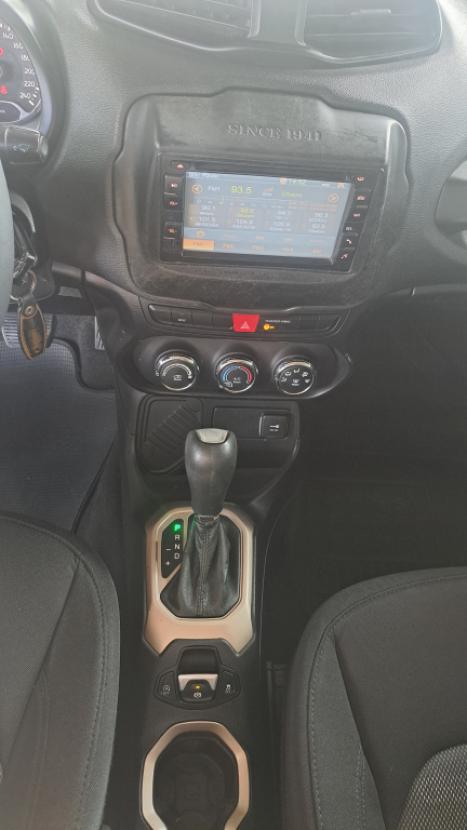 JEEP Renegade 1.8 16V 4P FLEX AUTOMÁTICO, Foto 18 JEEP Renegade 1.8 16V 4P FLEX AUTOMÁTICO, Foto 18