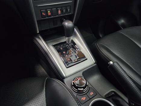 MITSUBISHI L 200 Triton 2.4 16V SPORT HPE-S 4X4 CABINE DUPLA TURBO DIESEL AUTOM�TICO, Foto 12