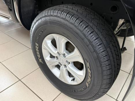 NISSAN Frontier 2.3 16V SE 4X4 CABINE DUPLA BI-TURBO DIESEL AUTOM�TICO, Foto 13