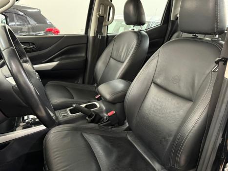 NISSAN Frontier 2.3 16V SE 4X4 CABINE DUPLA BI-TURBO DIESEL AUTOM�TICO, Foto 14
