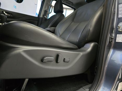 NISSAN Frontier 2.3 16V LE 4X4 CABINE DUPLA BI-TURBO DIESEL AUTOM�TICO, Foto 19
