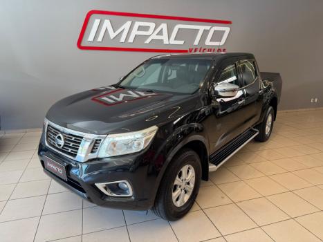NISSAN Frontier 2.3 16V XE 4X4 CABINE DUPLA BI-TURBO DIESEL AUTOM�TICO, Foto 2