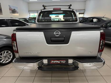 NISSAN Frontier 2.5 16V 4X4 SV ATTACK TURBO DIESEL CABINE DUPLA AUTOM�TICO, Foto 4