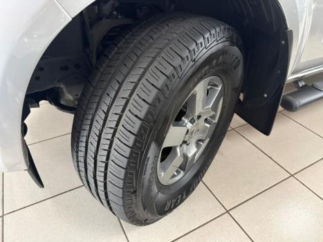 NISSAN Frontier 2.5 16V 4X4 SV ATTACK TURBO DIESEL CABINE DUPLA AUTOM�TICO, Foto 13