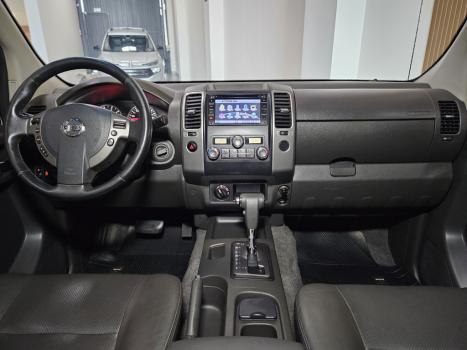 NISSAN Frontier 2.5 SL 4X4 TURBO DIESEL CABINE DUPLA AUTOM�TICO, Foto 7