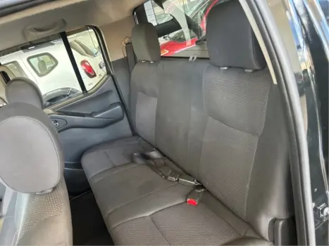 NISSAN Frontier , Foto 7