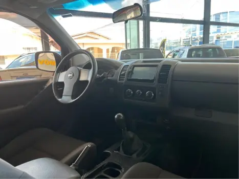 NISSAN Frontier , Foto 9