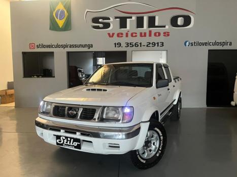 NISSAN Frontier , Foto 1