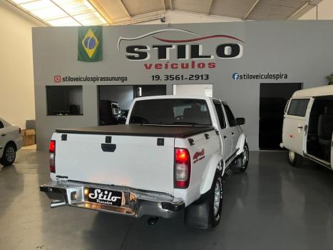 NISSAN Frontier , Foto 4