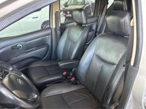 NISSAN Livina , Foto 8