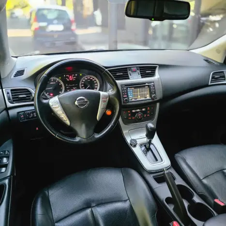 NISSAN Sentra 2.0 16V 4P SL AUTOMÁTICO CVT, Foto 10
