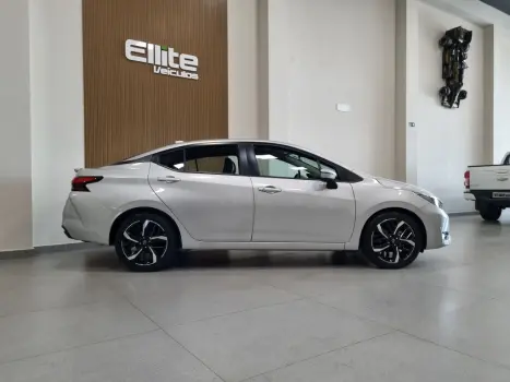 NISSAN Versa Sedan 1.6 16V 4P FLEX EXCLUSIVE XTRONIC AUTOM�TICO CVT, Foto 3