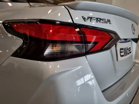 NISSAN Versa Sedan 1.6 16V 4P FLEX EXCLUSIVE XTRONIC AUTOM�TICO CVT, Foto 7