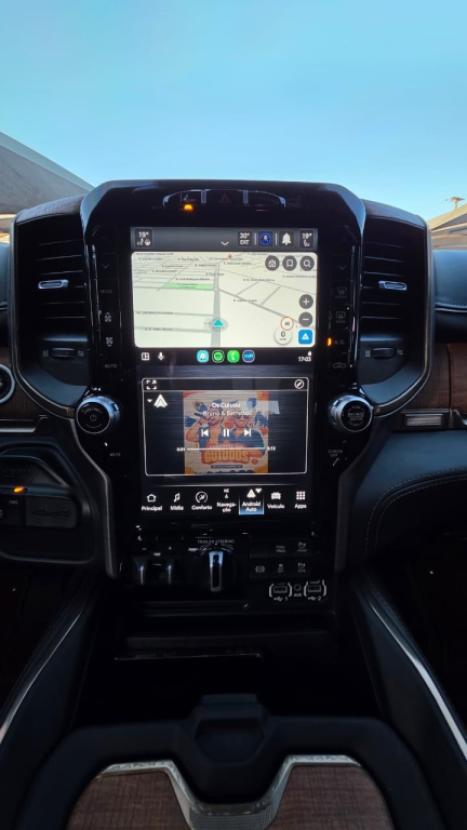 RAM 3500 6.7 I6 LIMITED LONG HORN CABINE DUPLA 4X4 TURBO DIESEL AUTOM�TICO, Foto 2