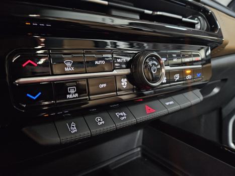 RAM Rampage 2.0 4P HURRICANE 4 TURBO LARAMIE 4X4 AUTOMTICO, Foto 11