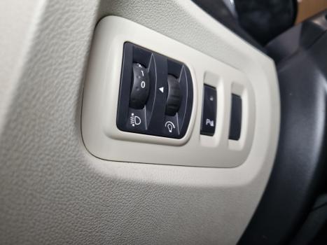 RENAULT Captur 1.6 16V 4P FLEX SCE INTENSE X-TRONIC CVT, Foto 10