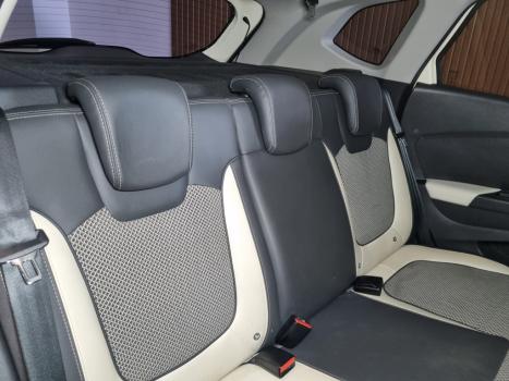 RENAULT Captur 1.6 16V 4P FLEX SCE INTENSE X-TRONIC CVT, Foto 15