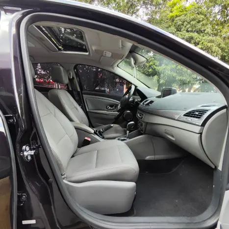 RENAULT Fluence 2.0 16V 4P FLEX PRIVIL�GE AUTOM�TICO, Foto 10