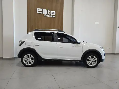 RENAULT Sandero 1.6 16V 4P FLEX SCE STEPWAY, Foto 3