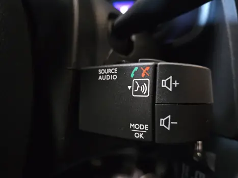 RENAULT Sandero 1.6 16V 4P FLEX SCE STEPWAY, Foto 12