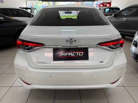 TOYOTA Corolla 2.0 16V 4P FLEX XEI DIRECT SHIFT AUTOM�TICO CVT, Foto 2