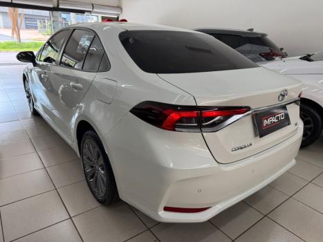 TOYOTA Corolla 2.0 16V 4P FLEX XEI DIRECT SHIFT AUTOM�TICO CVT, Foto 3
