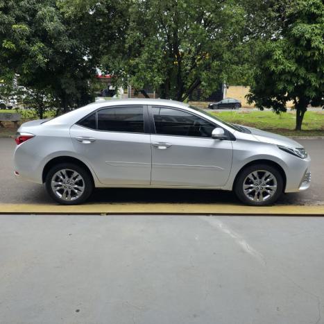 TOYOTA Corolla 2.0 16V 4P FLEX XEI DIRECT SHIFT AUTOMÁTICO CVT, Foto 4