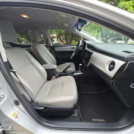 TOYOTA Corolla 2.0 16V 4P FLEX XEI DIRECT SHIFT AUTOMÁTICO CVT, Foto 11