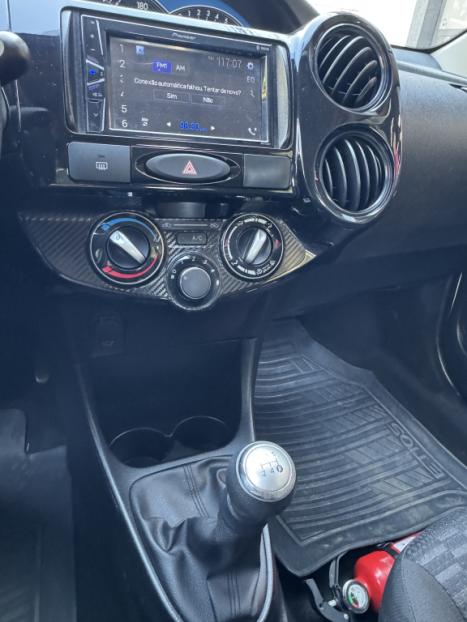 TOYOTA Etios Hatch 1.3 16V 4P FLEX X, Foto 8 TOYOTA Etios Hatch 1.3 16V 4P FLEX X, Foto 8