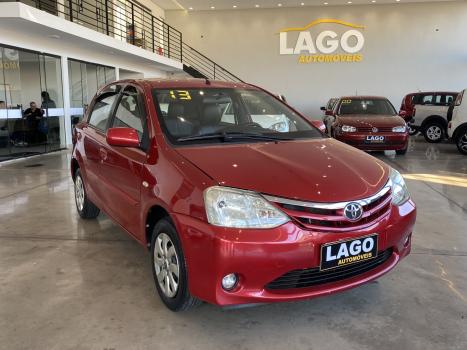 TOYOTA Etios Hatch 1.3 16V 4P FLEX XS, Foto 1
