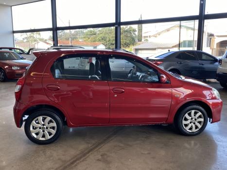 TOYOTA Etios Hatch 1.3 16V 4P FLEX XS, Foto 4