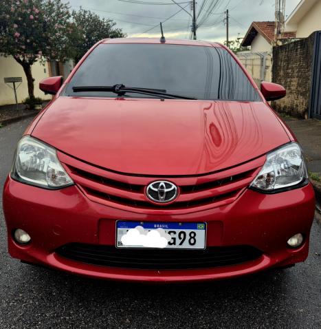 TOYOTA Etios Hatch 1.5 16V 4P FLEX XS AUTOMÁTICO, Foto 2