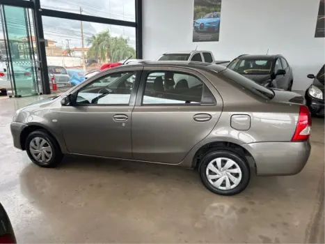 TOYOTA Etios Sedan 1.5 16V 4P FLEX XS, Foto 6
