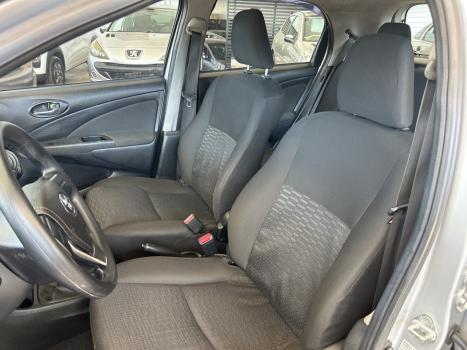 TOYOTA Etios Sedan 1.3 16V 4P FLEX X, Foto 8