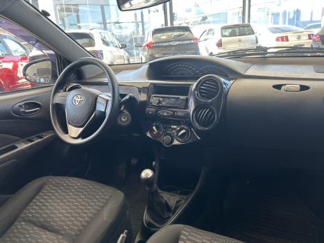 TOYOTA Etios Sedan 1.3 16V 4P FLEX X, Foto 9