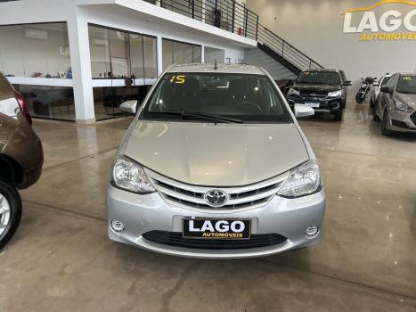 TOYOTA Etios Sedan 1.3 16V 4P FLEX X, Foto 2