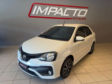 TOYOTA Etios Sedan 1.5 16V 4P FLEX PLATINUM AUTOM�TICO, Foto 3