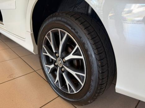 TOYOTA Etios Sedan 1.5 16V 4P FLEX PLATINUM AUTOM�TICO, Foto 12