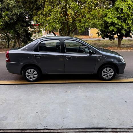 TOYOTA Etios Sedan 1.5 16V 4P FLEX XS, Foto 4