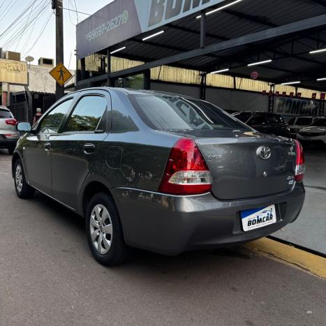 TOYOTA Etios Sedan 1.5 16V 4P FLEX XS, Foto 6