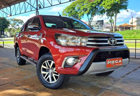 TOYOTA Hilux Caminhonete 2.7 16V 4P SRV FLEX CABINE DUPLA AUTOMTICO, Foto 1
