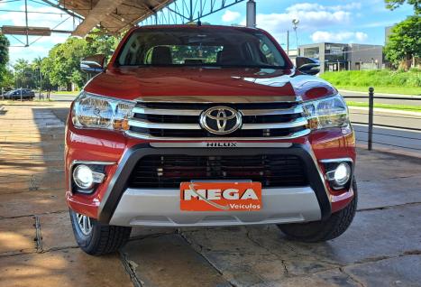TOYOTA Hilux Caminhonete 2.7 16V 4P SRV FLEX CABINE DUPLA AUTOMTICO, Foto 2