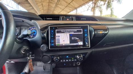 TOYOTA Hilux Caminhonete 2.7 16V 4P SRV FLEX CABINE DUPLA AUTOMTICO, Foto 8